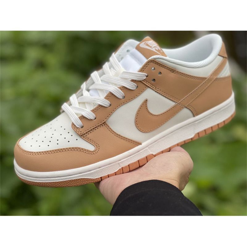 Nike Dunk Low WMNS "Harvest Moon" Sneaker