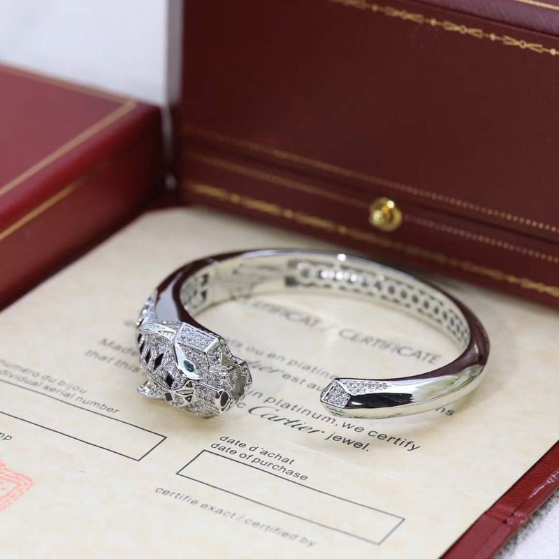 cartier 18 karat white gold Di*m*nd panthere cuff bracelet