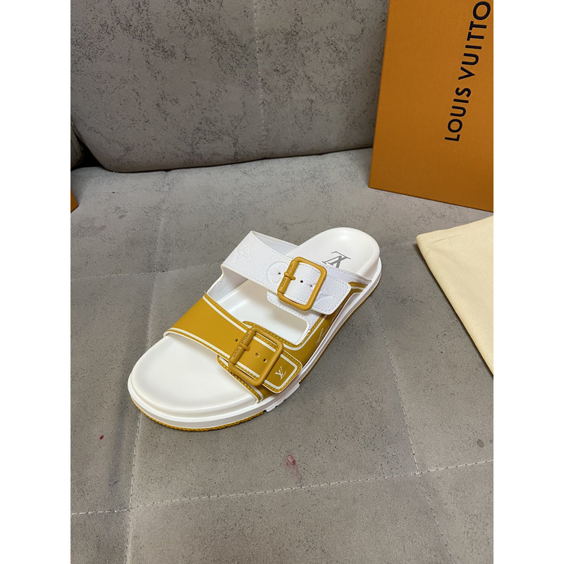 l**is V*t*n trainer mule white & orange