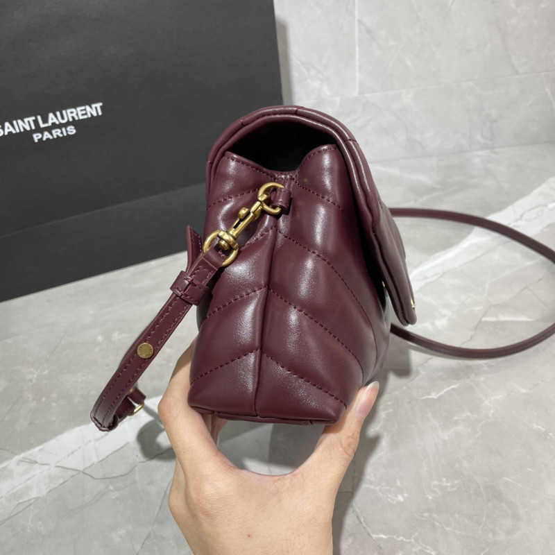 Saint Laurent Mini Version Crossbody Bag Cowhide Gold 20×14×7cm Burgundy