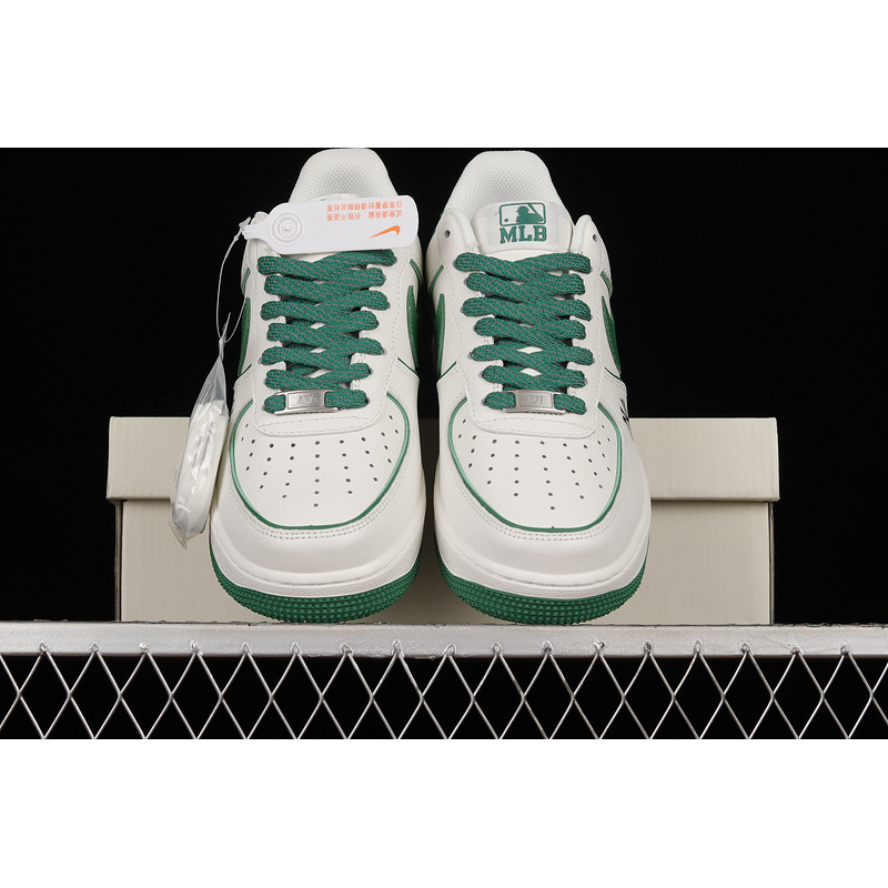 Nike Air Force 1 07 Low x Yankees White Green BS8806-533