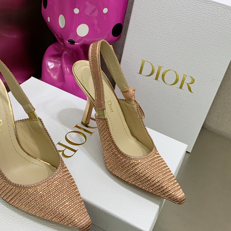D*or j