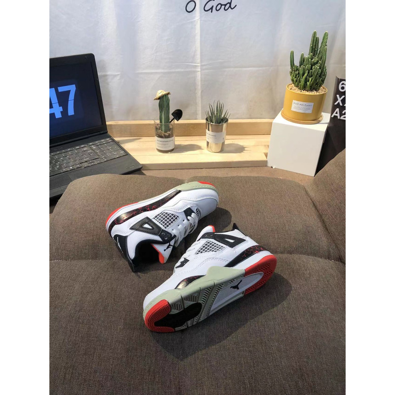 Jordan 4 Retro PS