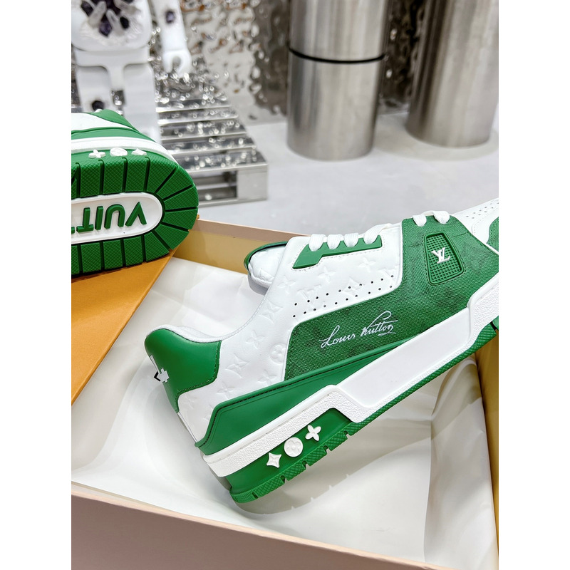 l**is V*t*n lv trainer sneaker green