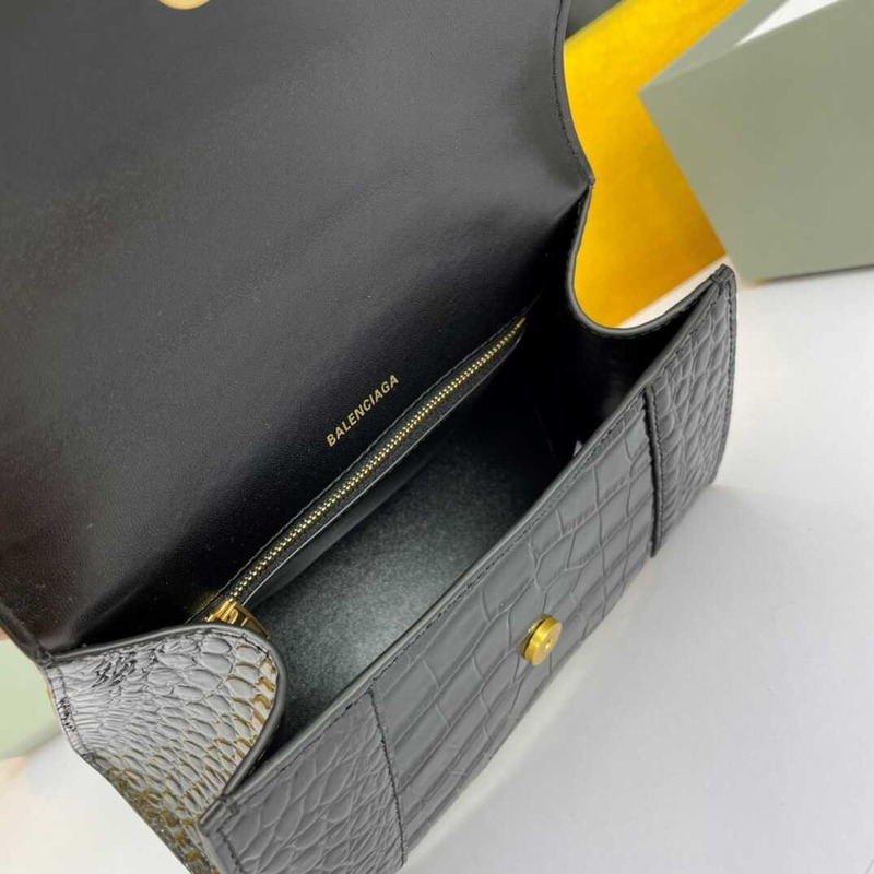 Ba*len*cia*ga hourglass s bag in crocodile-effect leather black