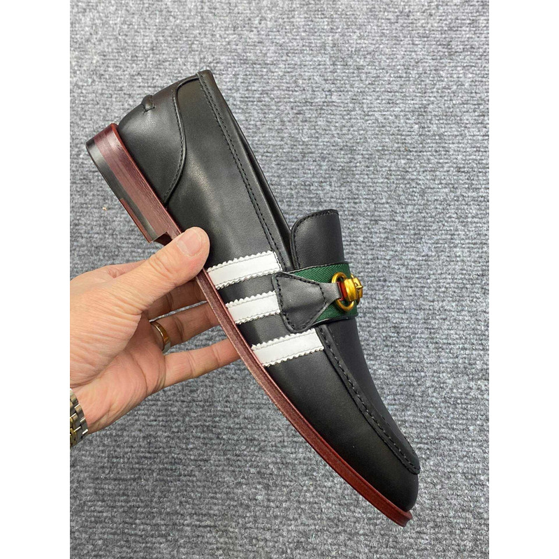 G*u*i horsebit leather loafers in black