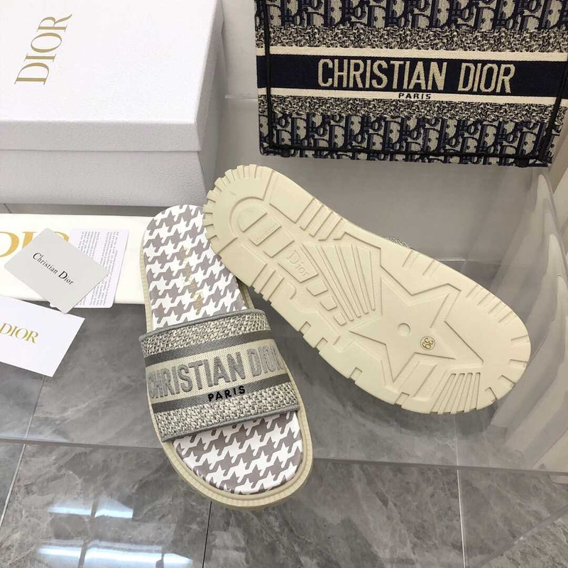 D*or leather sandals grey