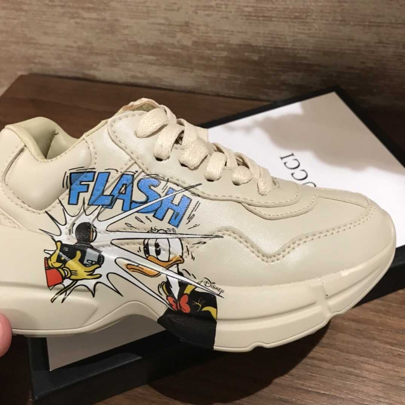 G*u*i rhyton x disney donald duck kids sneakers