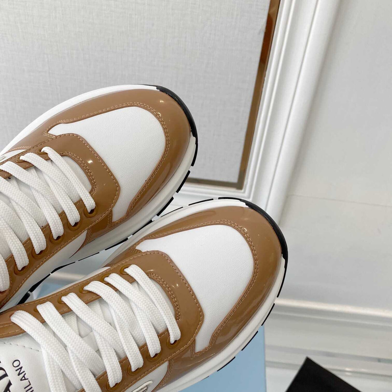 Pra*a leather sneakers brown