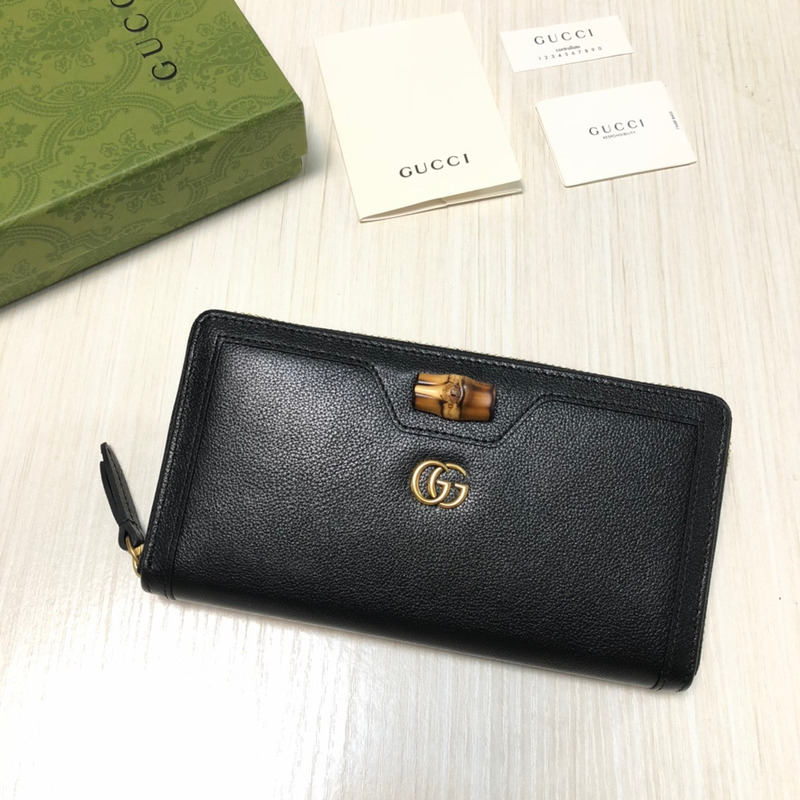 G*u*i diana continental zip around leather wallet black