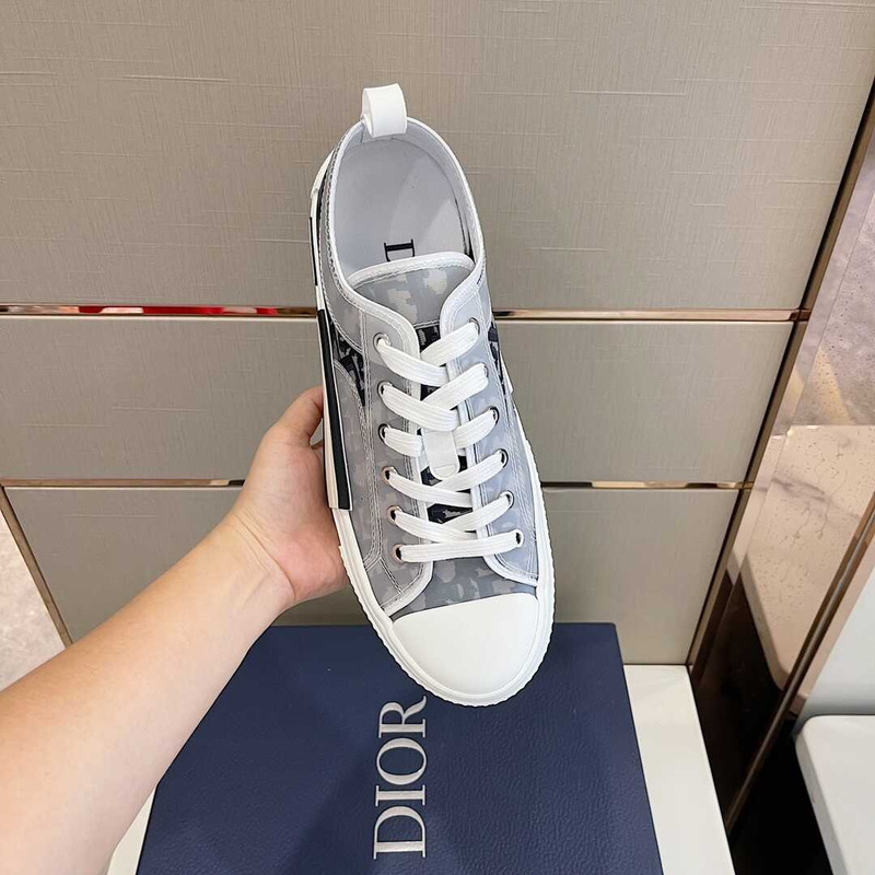 D*or essentials b23 lowtop sneaker black and white D*or oblique canvas white