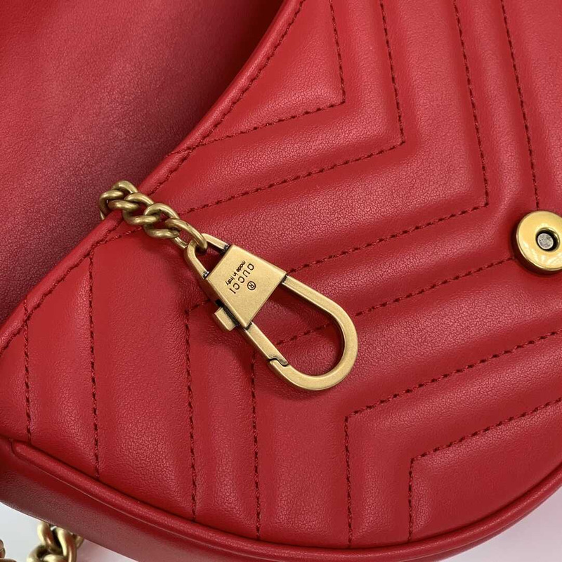 G*u*i gg marmont quilted chain mini bag red