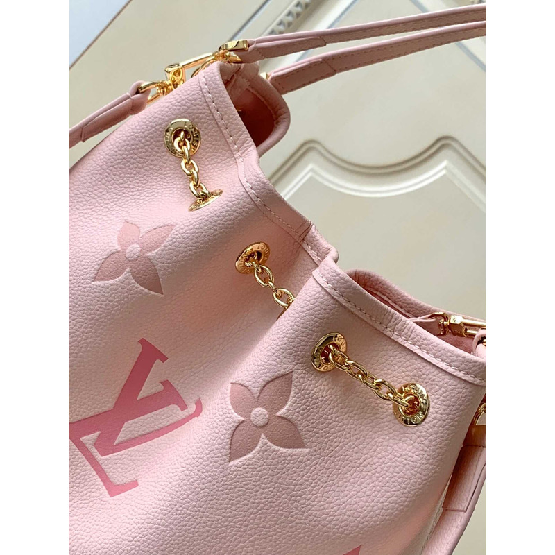 l**is V*t*n lv by the pool summer bundle pink