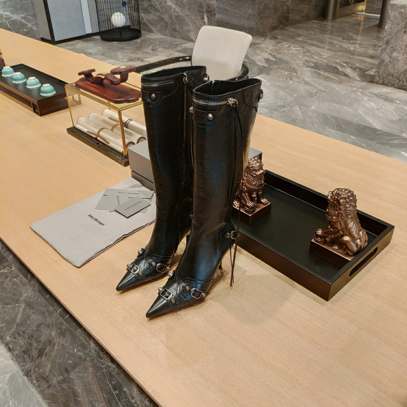 Ba*len*cia*ga cagole boot arena boot