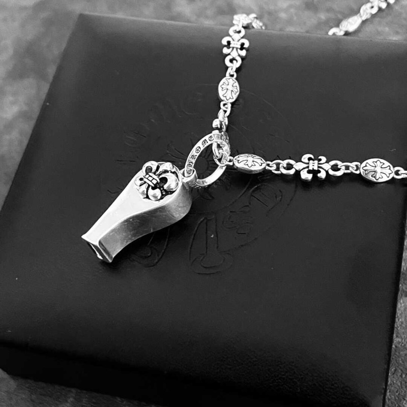 Ch*0me heart whistle pendant necklace