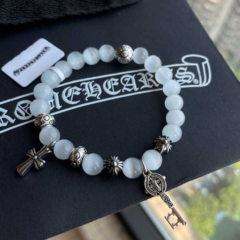 Ch*0me He**ts bead bracelet