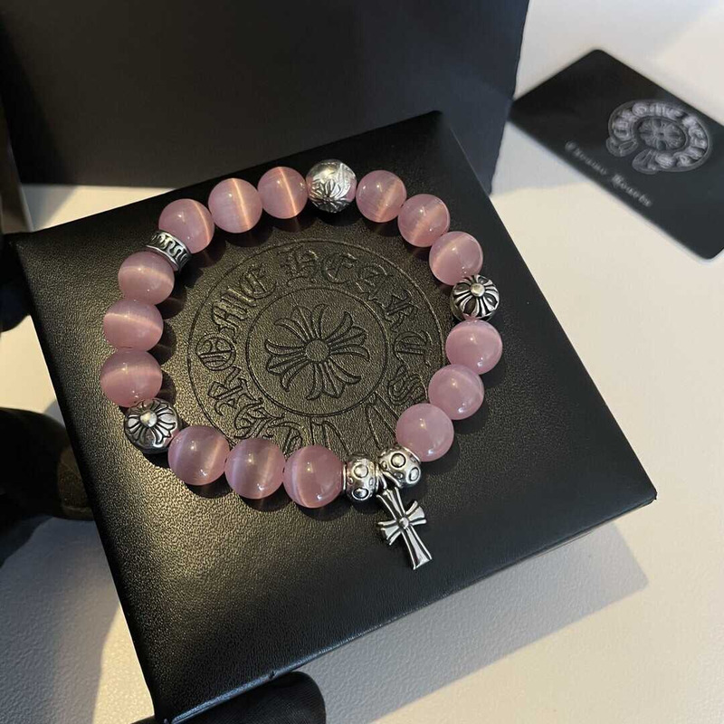 Ch*0me He**ts bead bracelet