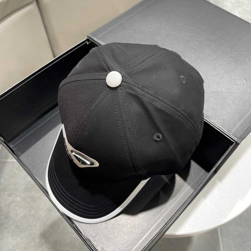 Pra*a baseball cap with logo black