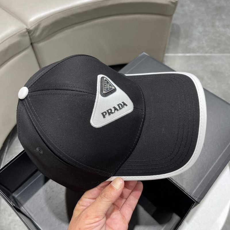 Pra*a baseball cap with logo black