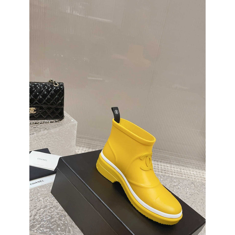 Ch*el short rain boots yellow