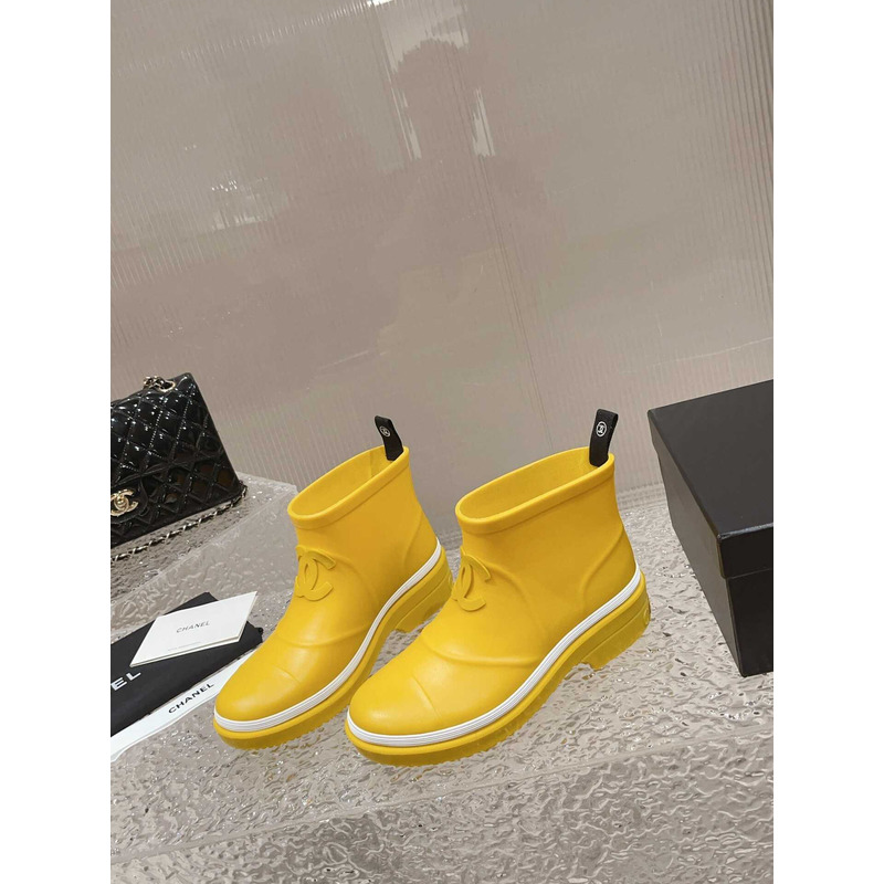 Ch*el short rain boots yellow