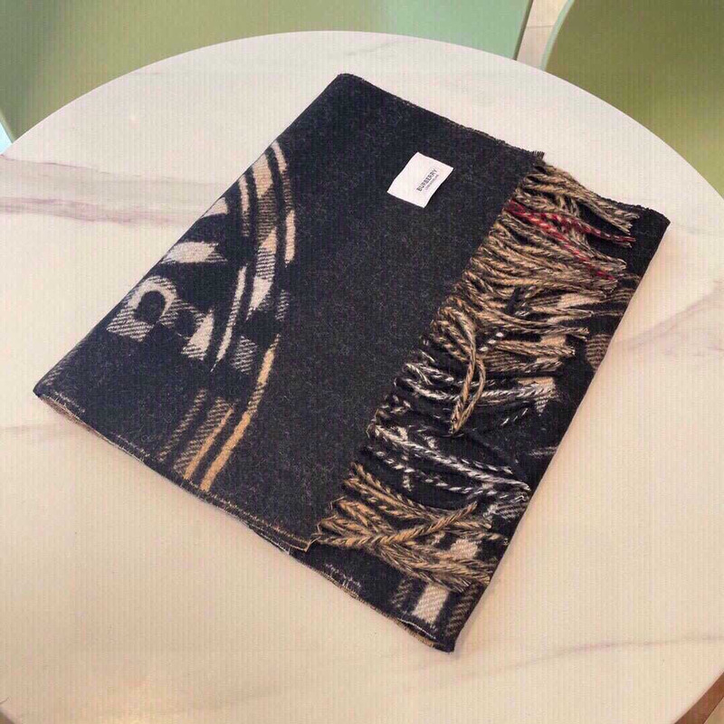B**rry inverness check scarf brown and dark blue