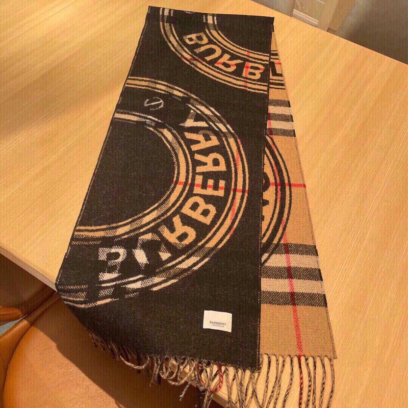 B**rry inverness check scarf brown and dark blue