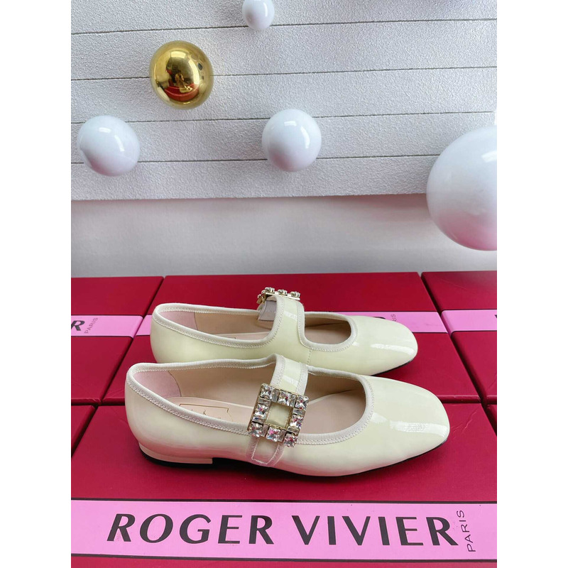 roger u1u1er très u1u1er babies patent leather ballet flats beige