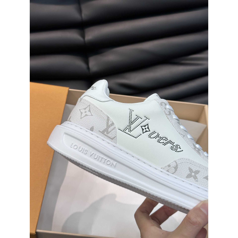 l**is V*t*n printed pattern trainer sneaker with logo white