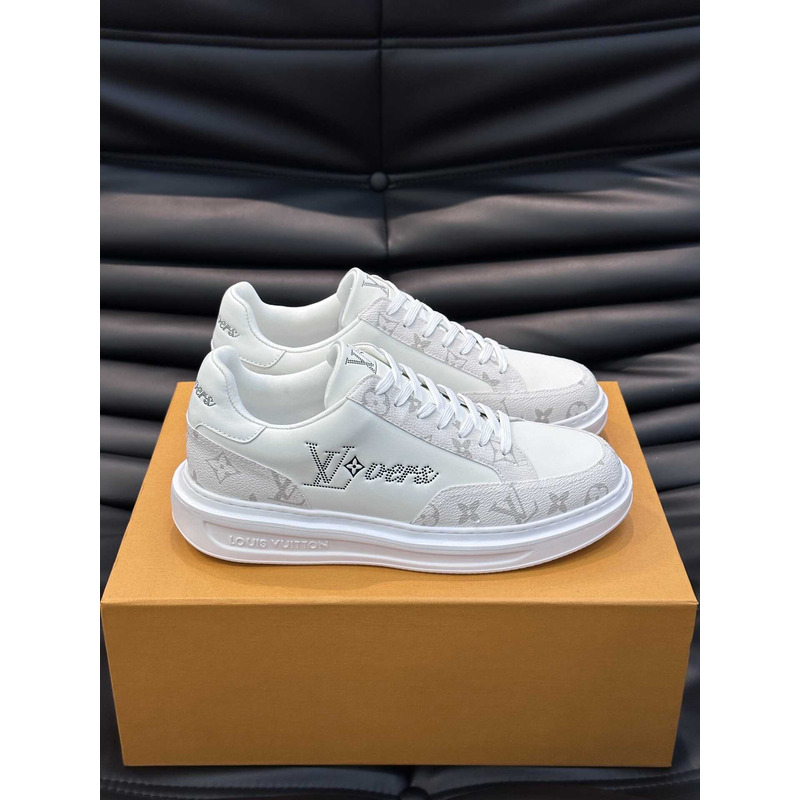 l**is V*t*n printed pattern trainer sneaker with logo white