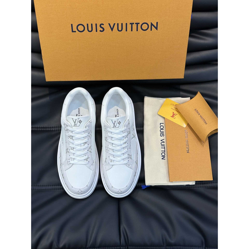 l**is V*t*n printed pattern trainer sneaker with logo white