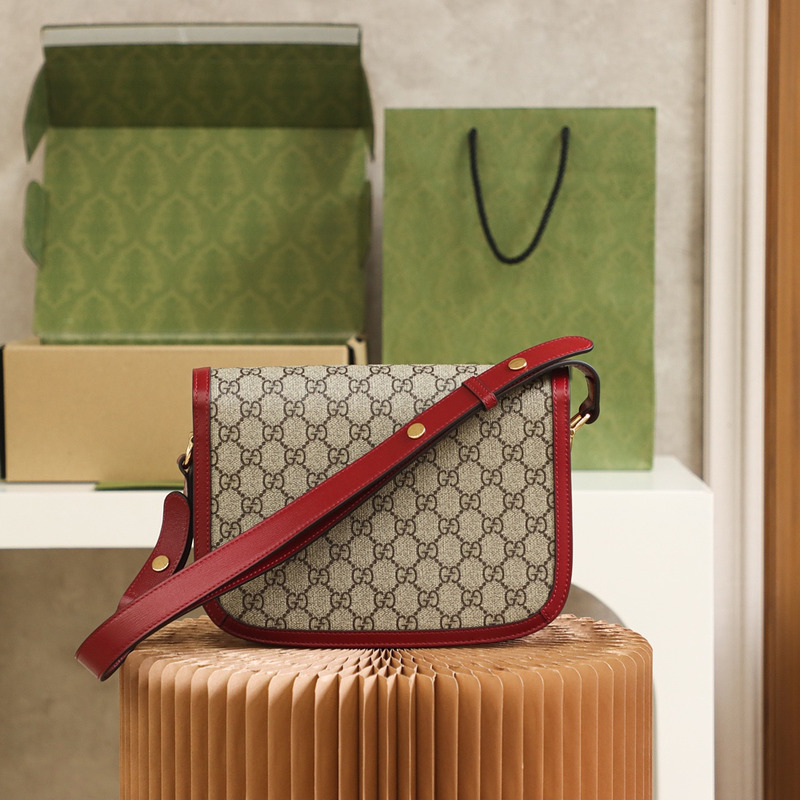 G*u*i horsebit 1955 small bag red
