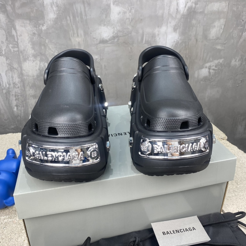 ba*len*cia*ga x Cr*0*s hardCr*0*s sandal black