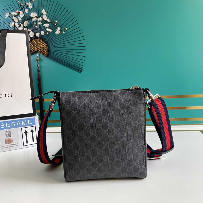 G*u*i gg small messenger bag black
