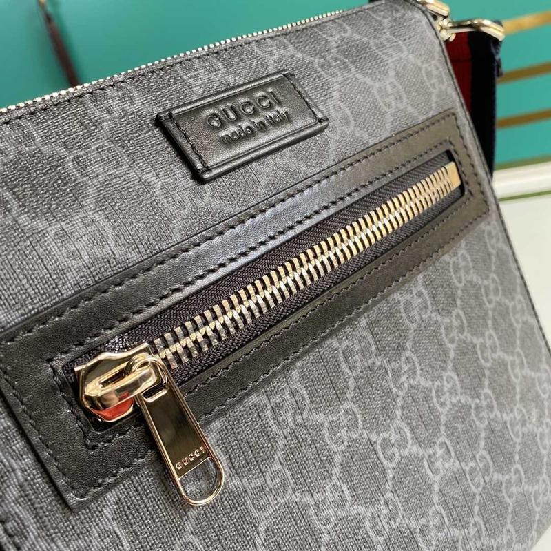 G*u*i gg small messenger bag black
