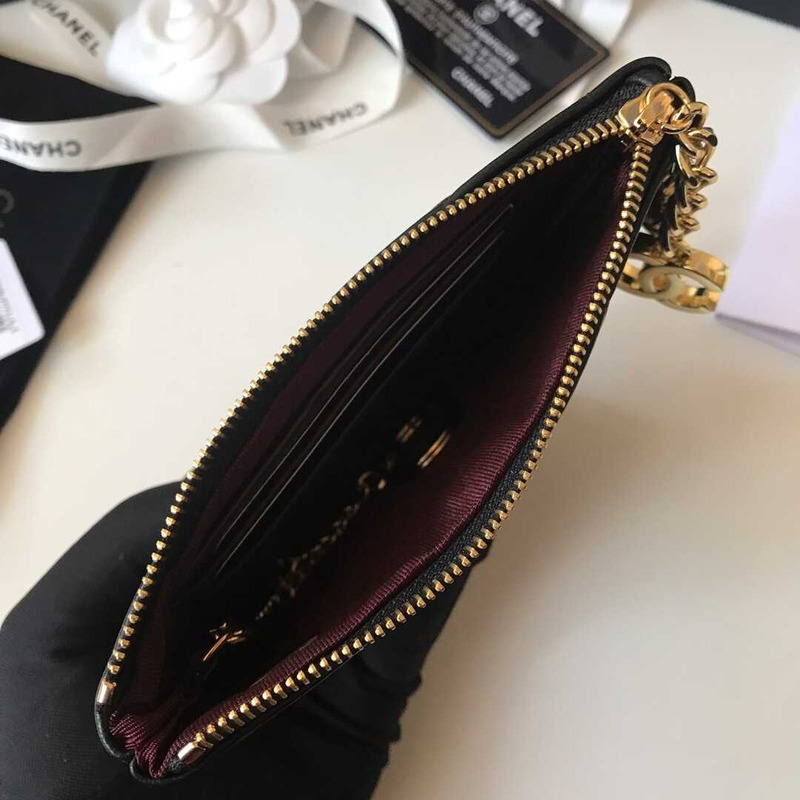 Ch*el lambskin card holder black