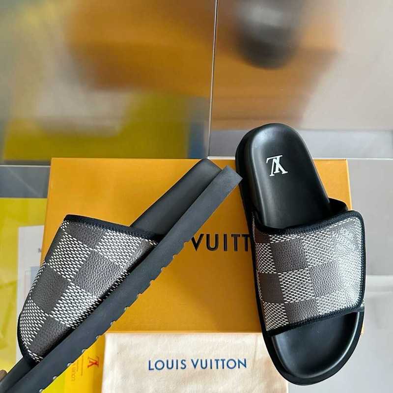l**is V*t*n miami mule damier black