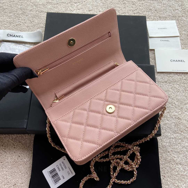 Ch*el wallet on chain caviar shoulder bag gold hardware pink