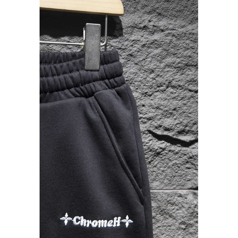 Ch*0me heart embroidered cotton shorts black
