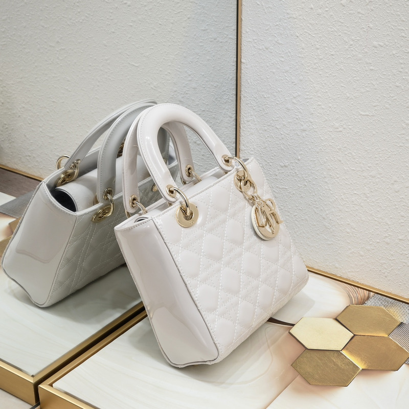 D*or small lady D*or patent leather white