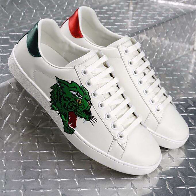 G*u*i ace tiger print sneaker in white