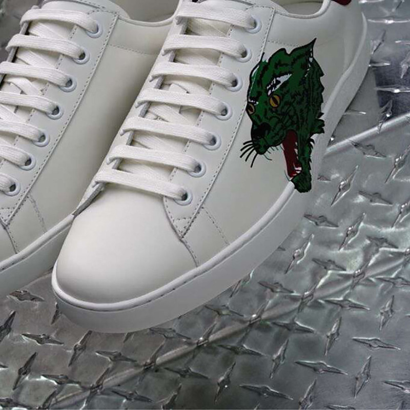G*u*i ace tiger print sneaker in white