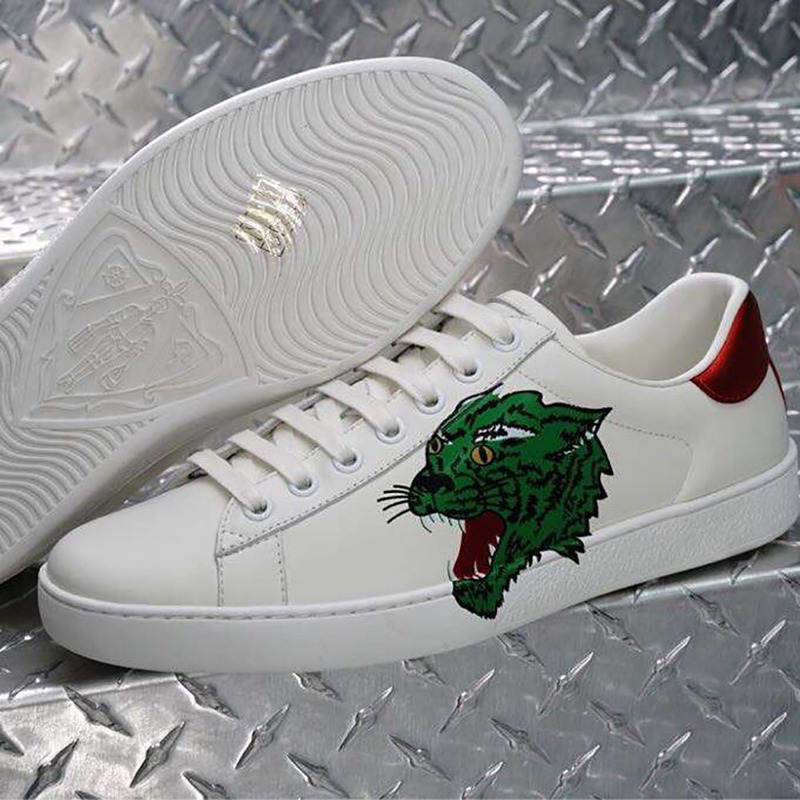 G*u*i ace tiger print sneaker in white