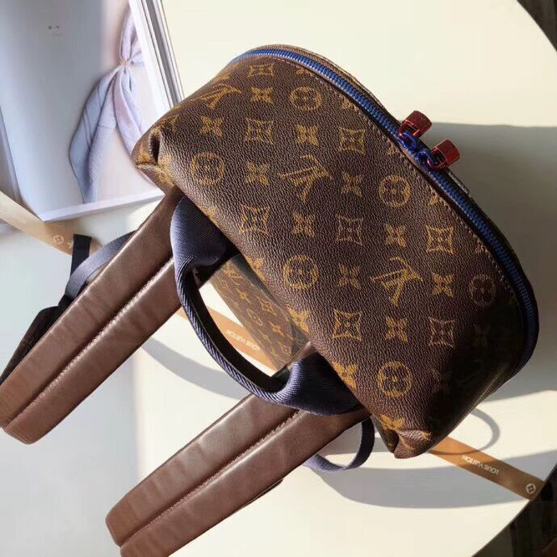 l**is V*t*n monogram backpack brown