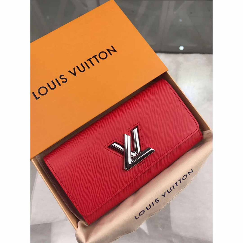 l**is V*t*n red wallet