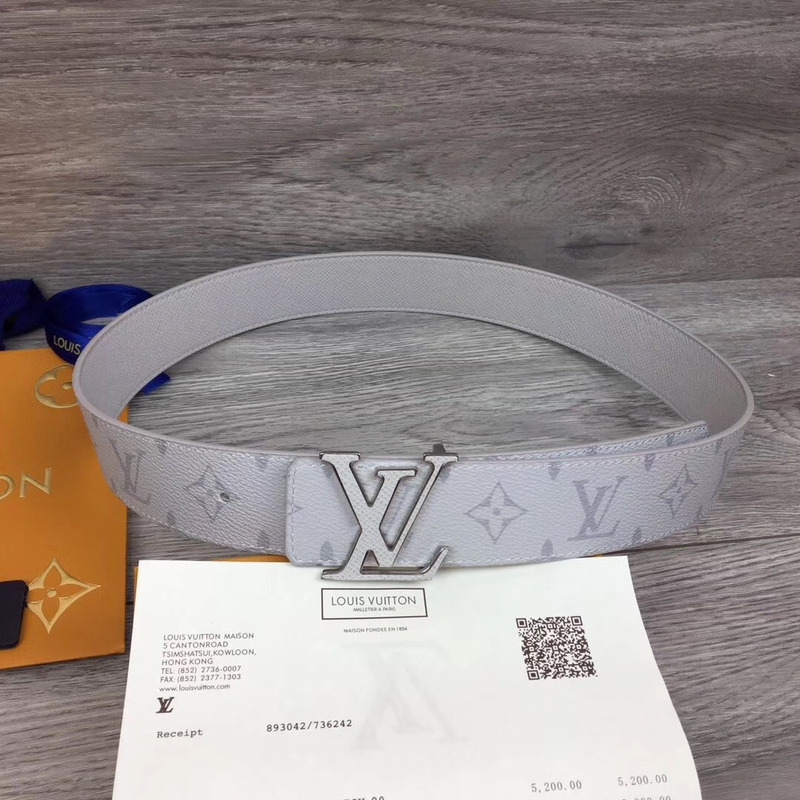 l**is V*t*n initiales reversible belt in white