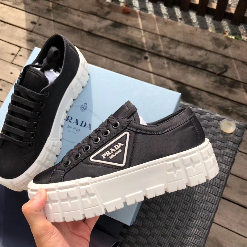 Pra*a triangular logo plaque sneakers
