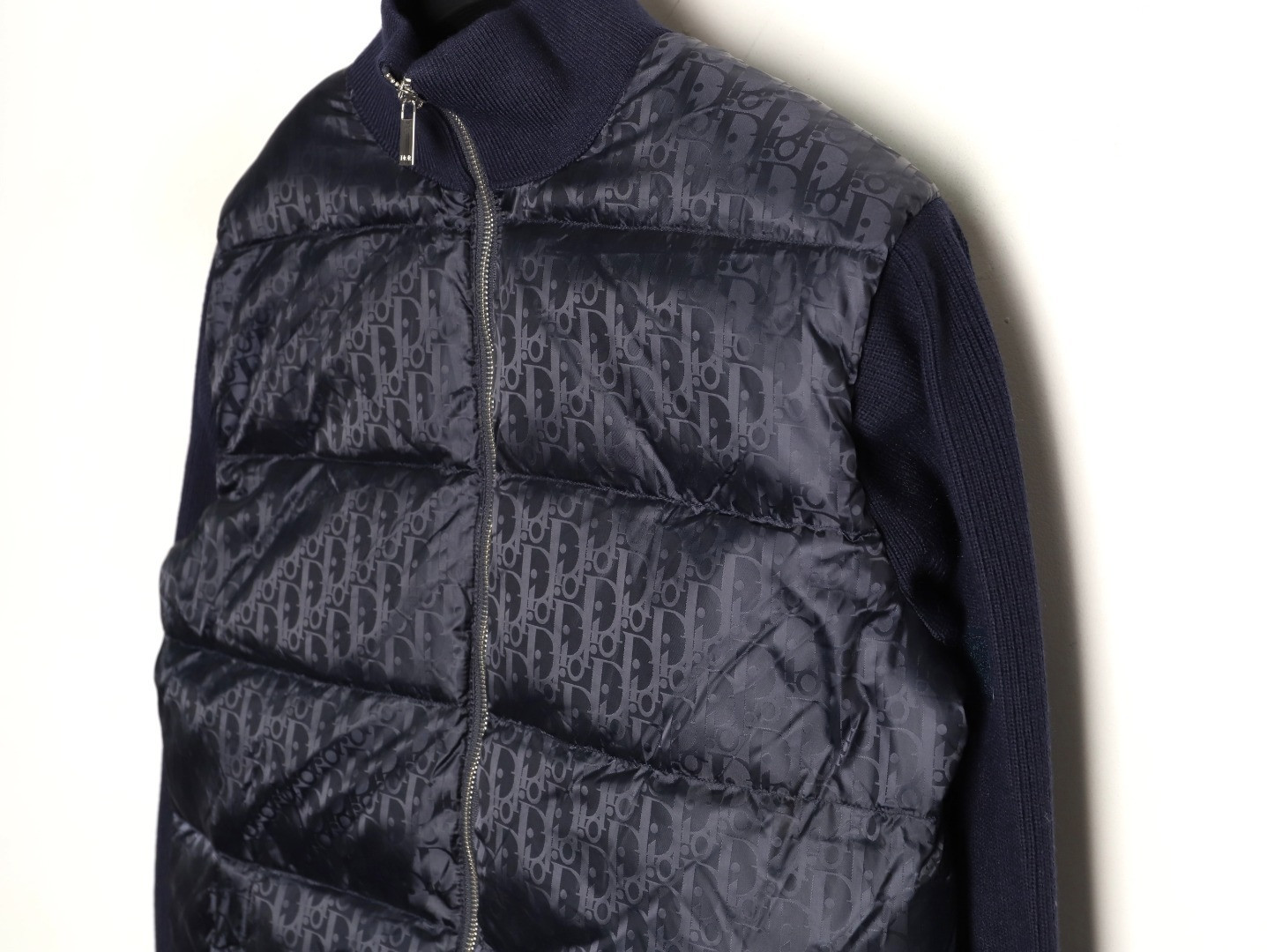 D10r short puffer jacket