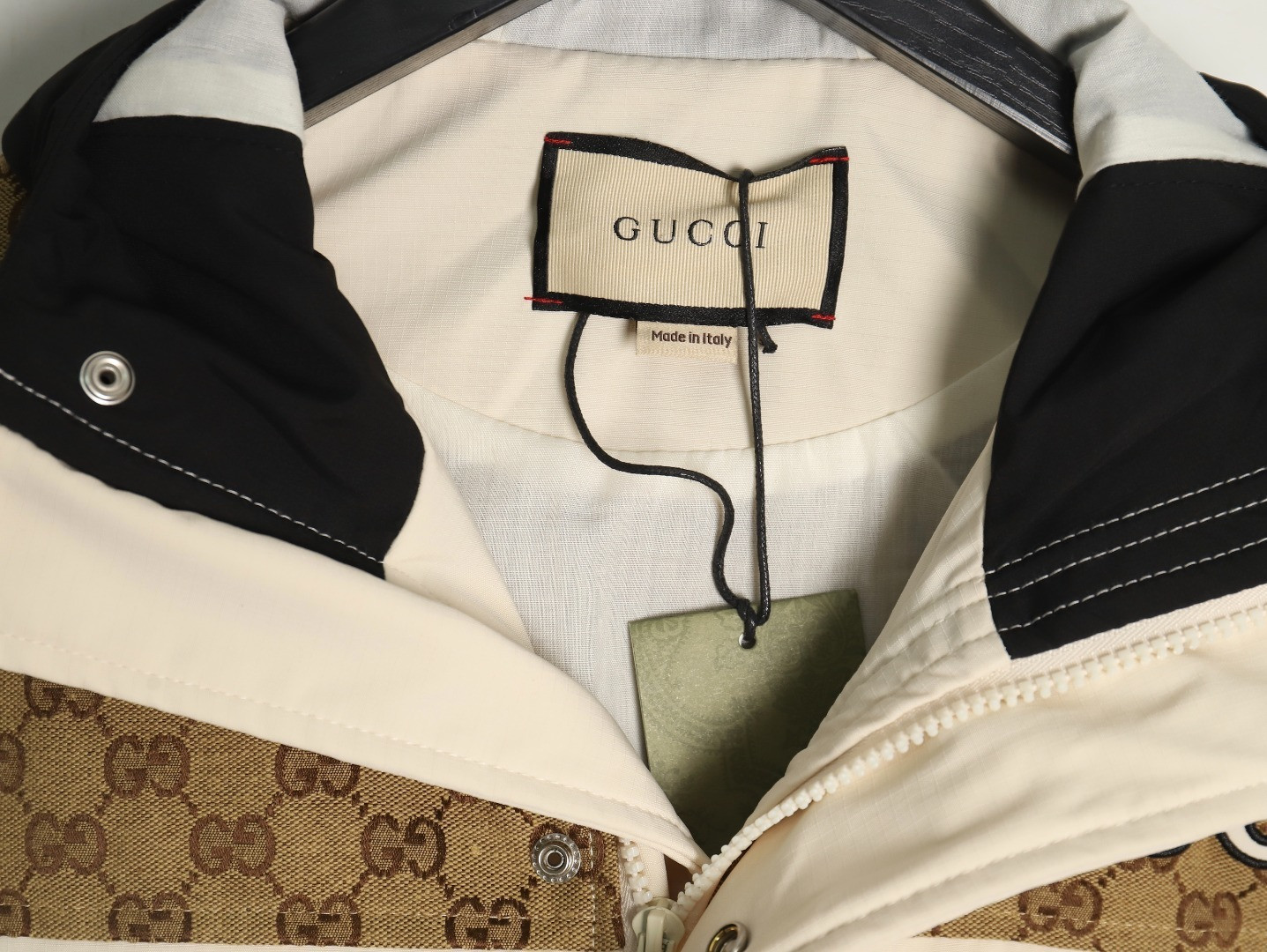 Gvc*1 Coats