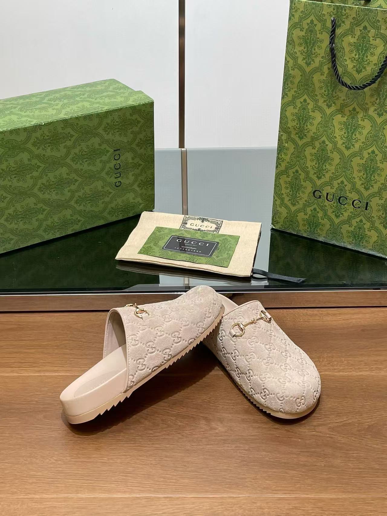 UA Gvc*1 SLIPPER